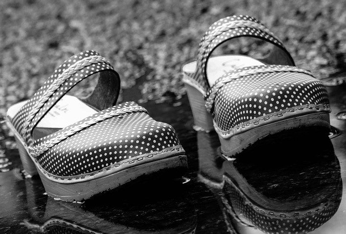 Puddle Pair Footwear Clogs Reflection Shoes